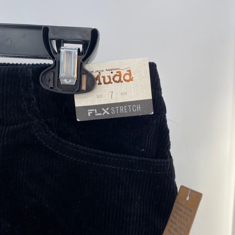 Mudd Corduroy Skirt Size 7 NWT